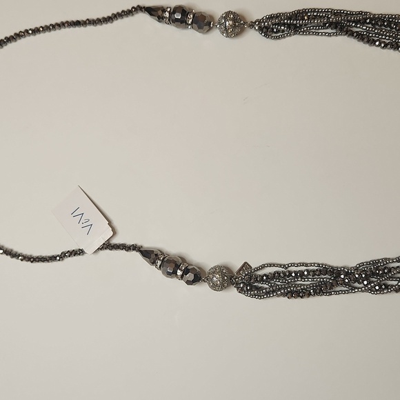 NWT ViVI Beaded Crystal Seven Strand Necklace - Picture 3 of 12